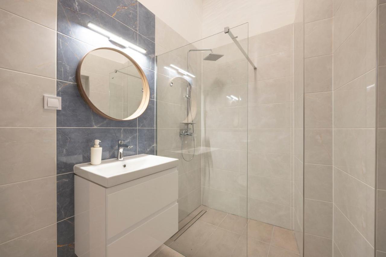 Apartament Luxurious Grand W/ 3bedrm 2bathrm *